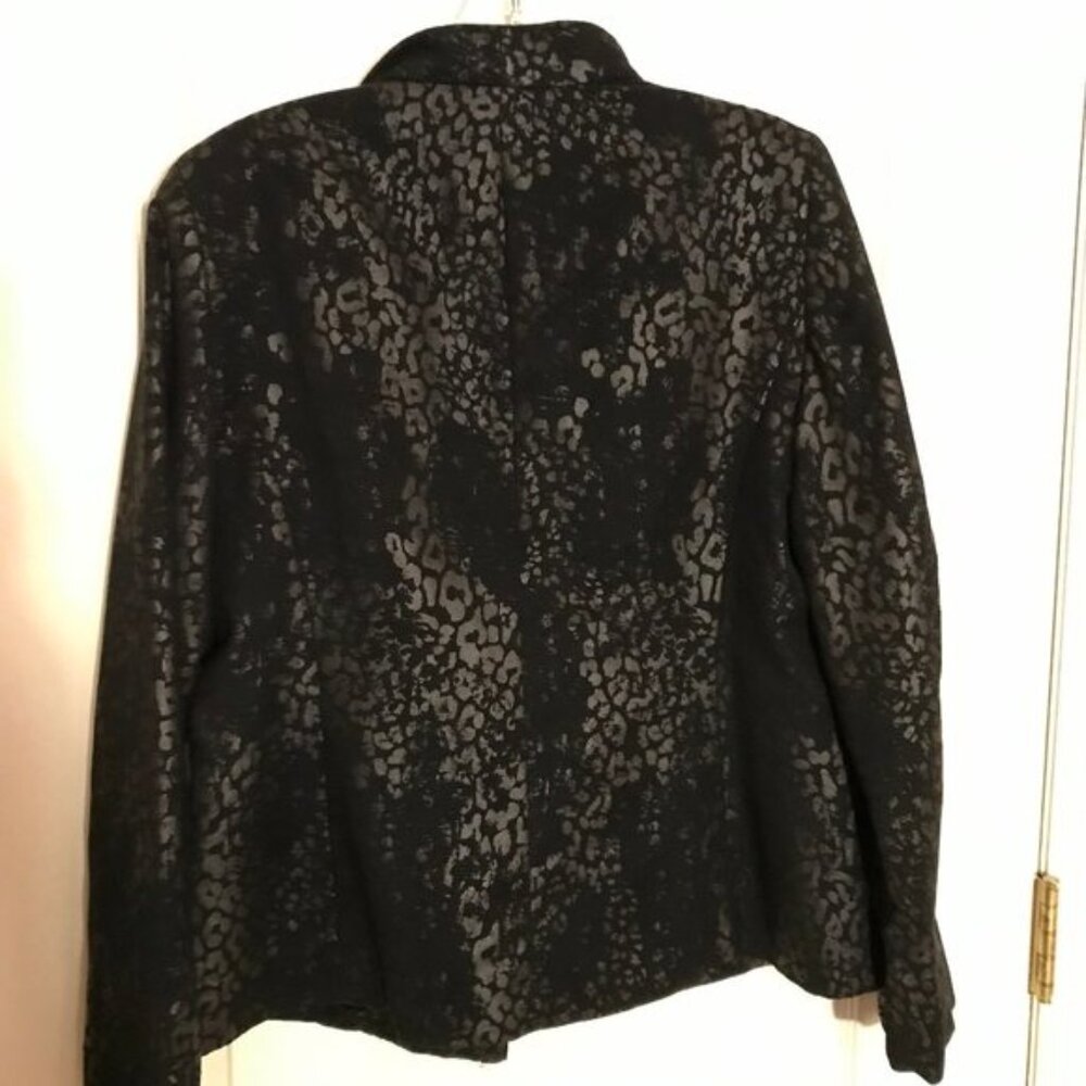 Jacket - Picture 2 of 4